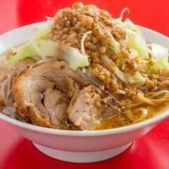 小山駅から車で6分！栃木県小山市の、インパクトある鮮やかな黄色の看板が目印のラーメン屋なら、ココ！の画像