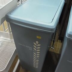 閉店セール中につき、通常特価2,178円より半額の1,089円!...
