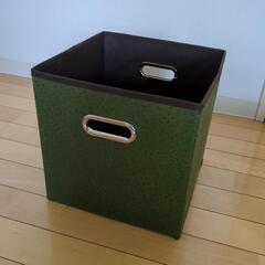 折り畳み 収納ボックス

12個セット