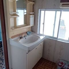 《ペット可》仲介手数料不要☆平屋戸建て駐車場付き・静かな住宅地・病院・小中学校徒歩圏内・給湯器・コンロ、エアコン1台・冷蔵庫・洗濯機付、内職紹介・外国人・生活保護可 − 兵庫県
