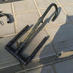 どれでも１つ100えんです。の画像