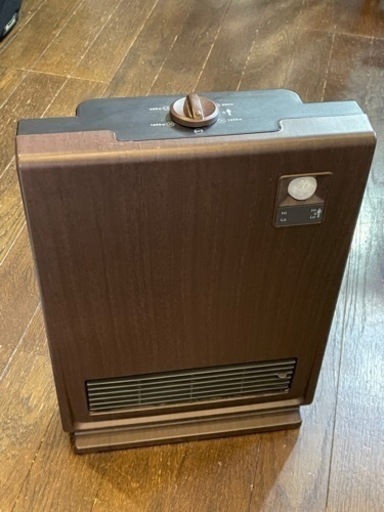 人感センサー付きスリムセラミックヒーター　スリーアップ株式会社