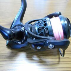 釣具リール 　ピシファンCARBON X 500 (中古)の画像