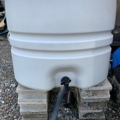 ガーデニングに　雨水貯留タンク　「雨ためま専科110」災害時に備えて