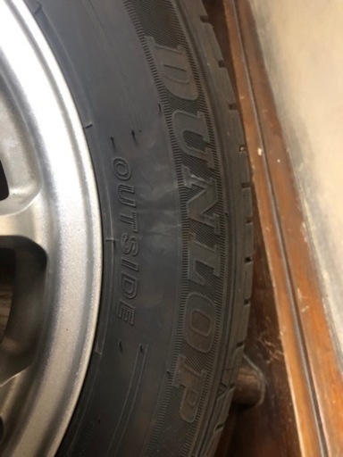 ホイル付きタイヤ