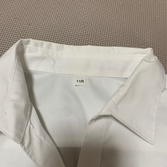 半袖ワイシャツの画像