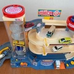 終了　トミカ　トミカパーキングタワー　トミカタワー　ミニカー　プラレール　子供　おもちゃ　玩具の画像