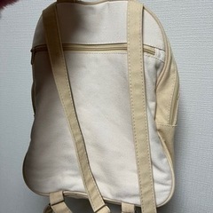 かわいいリュックバッグの画像