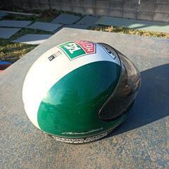 値引させて頂きます。かなり前のショウエイのヘルメットの画像