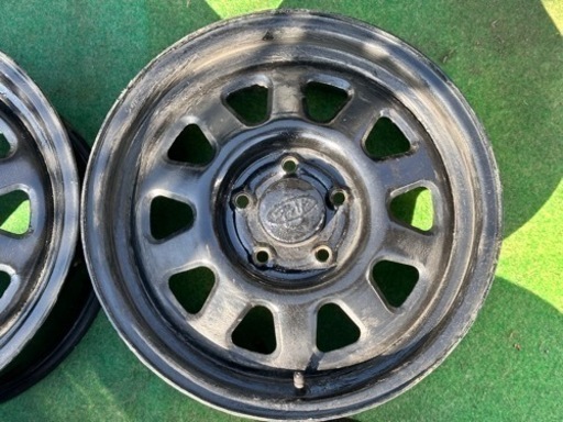 車のパーツ Daytona 16x7J PCD114.3/5H