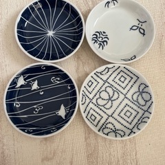 豆皿（波佐見焼）