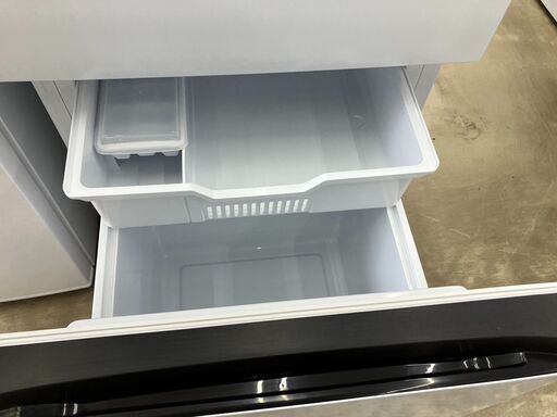 ⭐️Hisense ハイセンス⭐️135L 冷蔵庫 2022年式 HR-D13E2W 6749