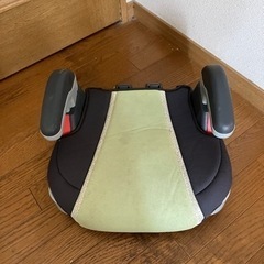 ジュニアシート