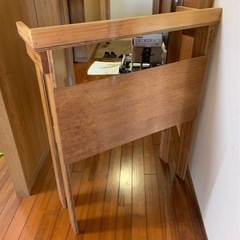 手作りの棚の画像