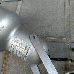 多分、水槽の上に付けてた。💦ネジ無し⤵️の画像