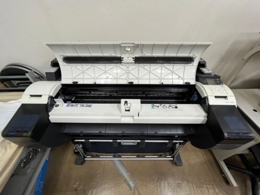 Canon 大判プリンター　IPF780 プリンタ　プロッター