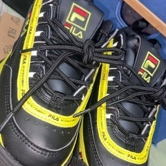 FILA スニーカー 24cmの画像