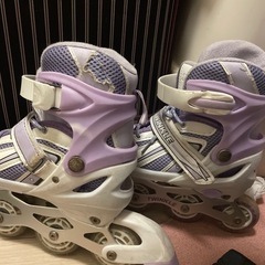 値下げ‼️ローラースケート　中古品　21〜23センチの画像