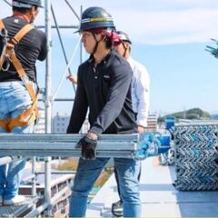 未経験歓迎✨年3回ボーナス支給！寮完備でどこからでも応募可能٩(´꒳`)۶足場工事作業員の画像