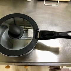 ニトリ　取手の取れる鍋　20cm
