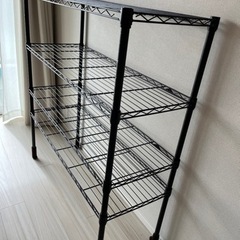 スチールラックの画像