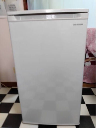 決定☆冷凍庫 2020年製   早期お取引希望