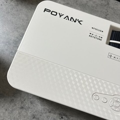 POYANK プロジェクターの画像