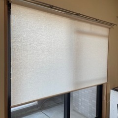 ロールスクリーン