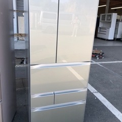 配送可能　東芝 TOSHIBA GR-G62FXV(ZS) [VEGETA(ベジータ) 冷凍冷蔵庫 (612L・フレンチドア） 6ドア クリアライトゴールド]