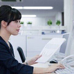 【週払い可】＼レア求人★未経験OK／カーディーラーでの一般事務！...