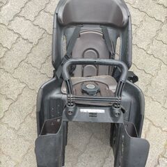 パナソニック　ヘッドレスト付リヤキャリア取付式チャイルドシート