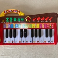 【取引中　価格下げました　ほぼ新品、美品】アンパンピアノ　の画像