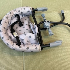 机につけるタイプのベビーチェア