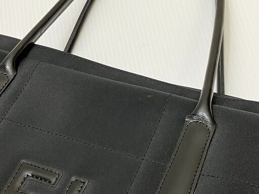 フェンディ FENDI　ナイロン レザー　トートバッグ　肩掛け　ブラック