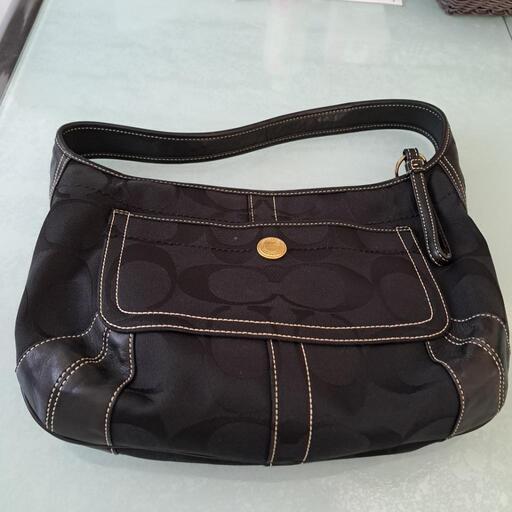 COACH　黒　ショルダーバッグ
