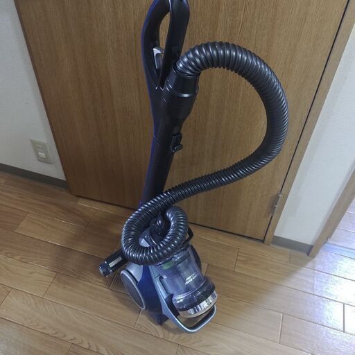 日立　ヒタチ　サイクロン掃除機　HITACHI