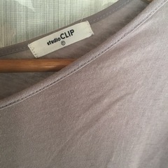 studio  CL I P/スリット付き袖なしワンピースの画像