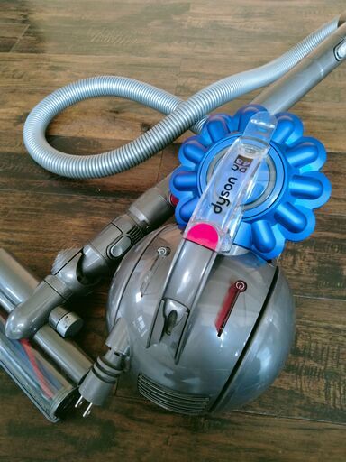 【お買い上げいただきました】ダイソン掃除機　ｄｙｓｏｎ　ＤＣ４８　中古