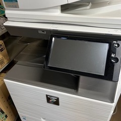 中古　業務用カラー複合機の画像