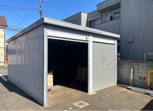 ガレージ、倉庫