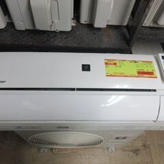 K04113　シャープ　中古エアコン　主に6畳用　冷房能力　2.2KW ／ 暖房能力　2.5KW