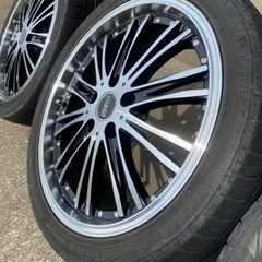 タイヤ・ホイールセットの画像