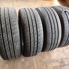 トーヨ―　225/55R16　バリ溝中古4本　2017年製　格安組替えセット　デリカ　エクストレイル