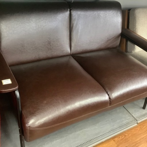 2人掛けソファー　ブラウン