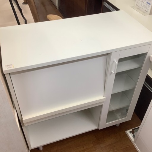 キッチンカウンター　フラップ扉　ホワイト