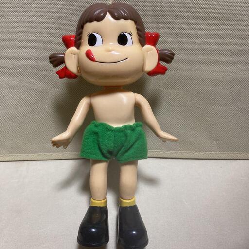 ペコちゃん人形