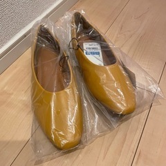 【新品】GUフラットシューズ　マスタード