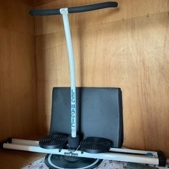 レッグマジック　足トレ　回転もします。　マット付き