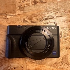 美品　ソニー デジタルカメラ Cyber-shot RX100M4