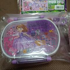 ソフィアお弁当箱セットの画像